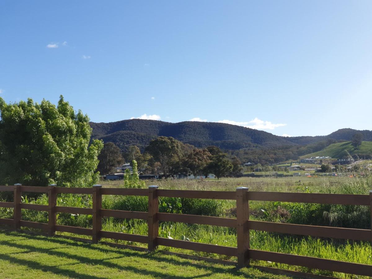 Dangerfield Oaks Boutique Cottage's * Mudgee
