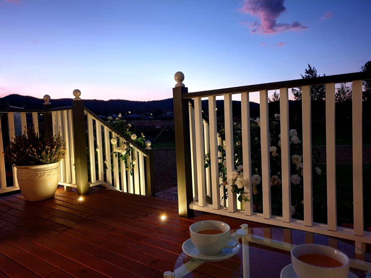 Dangerfield Oaks Boutique Cottage's * Mudgee